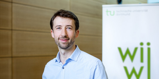 Foto Dr. Artur Bauder Foto Dr. Artur Bauder