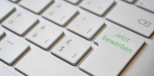 Bild Tastatur "Jetzt bewerben" Bild Tastatur "Jetzt bewerben"