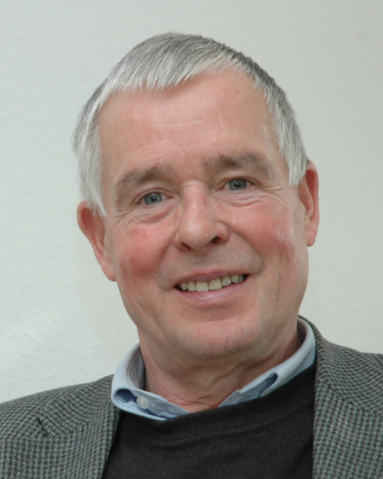 Foto Prof. Dr. Hartmut Neuendorff Foto Prof. Dr. Hartmut Neuendorff