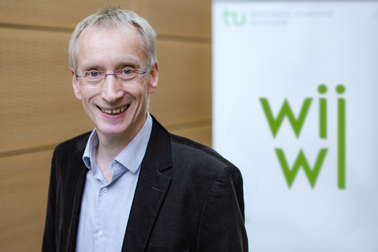 Foto Prof. Dr. Andreas Hoffjan Foto Prof. Dr. Andreas Hoffjan