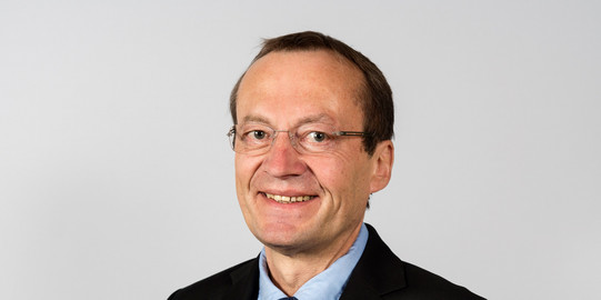 Photo Prof. Dr. Kornelius Kraft