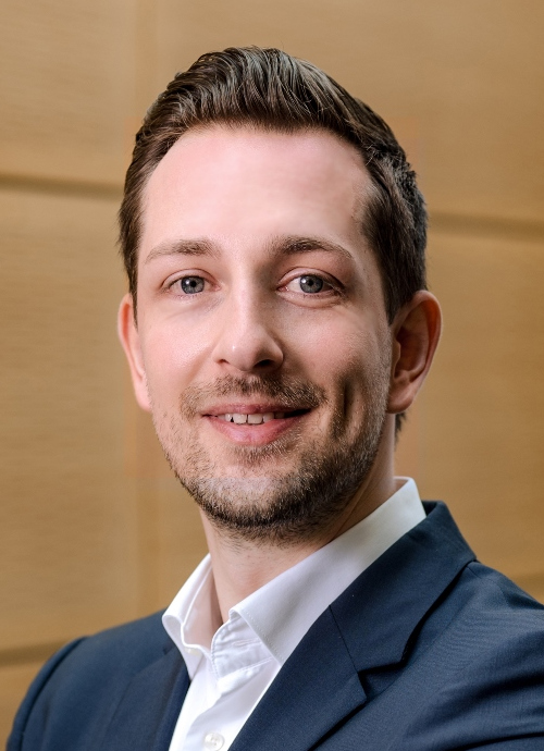 Foto JProf. Dr. Simon Hensellek